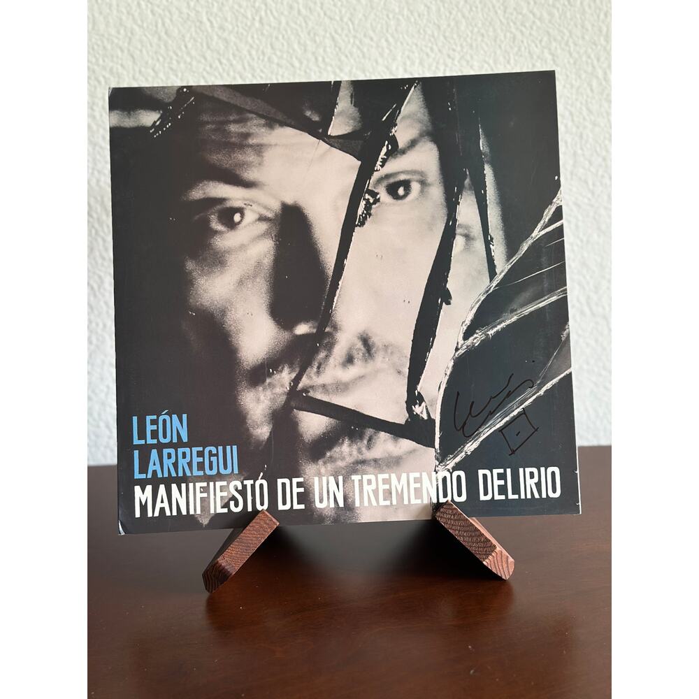 Leon Larregui - Manifiesto De Un Tremendo Delirio Autographed (Firmado) Vinyl